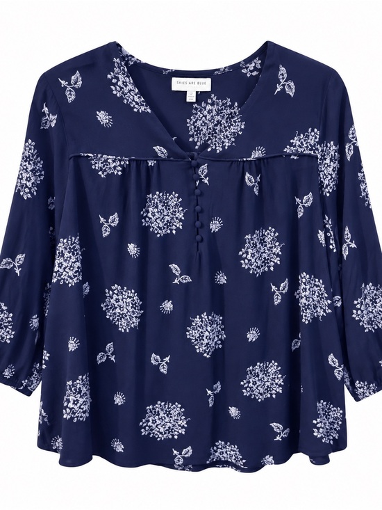 Skies Are Blue Tops - Women’s Navy Floral V-neck Button-Front Blouse with 3/4 sleeves, Plus 2X,
